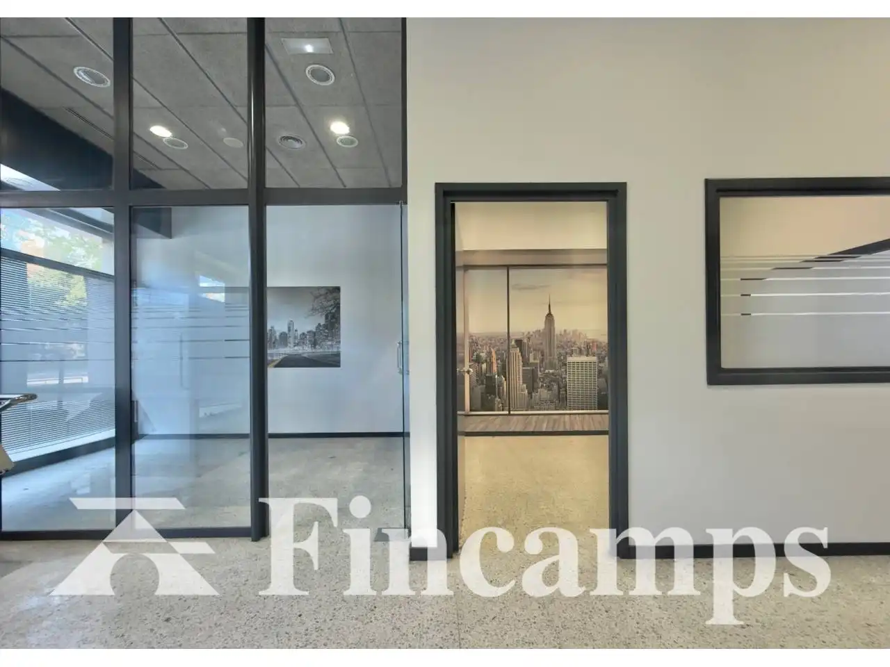 Local comercial en  Avenida Francesc Macià - Foto 3