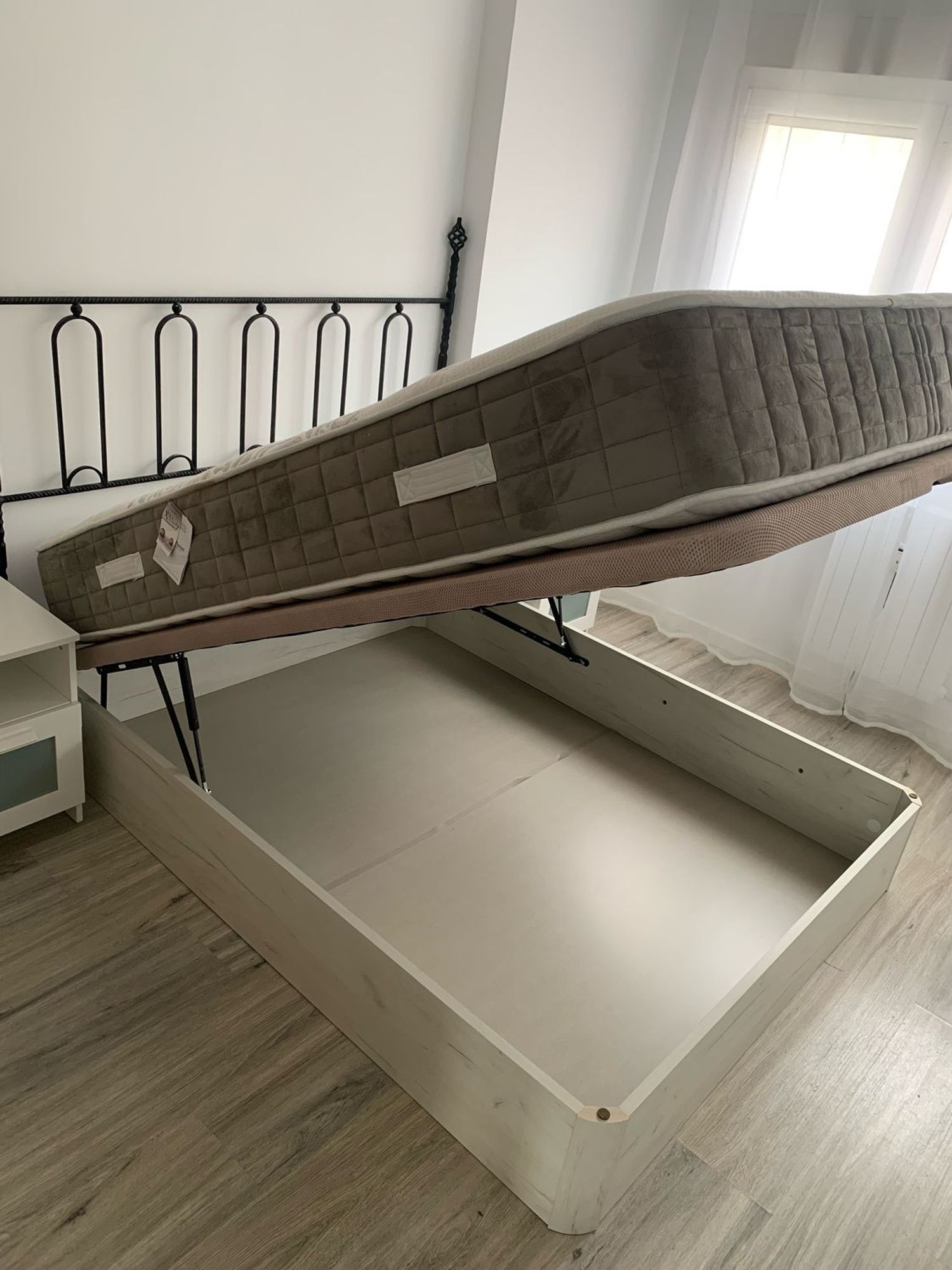 Piso en calle de la Duquesa de Villahermosa, 50 - Foto 12