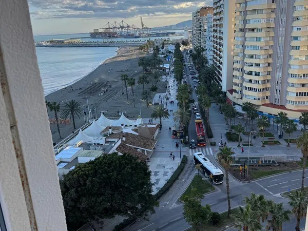 Piso en calle Fernando Camino, 23 - Foto 2