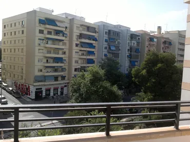 Piso en  Avenida de Hernán Cortés 5 - Foto 2