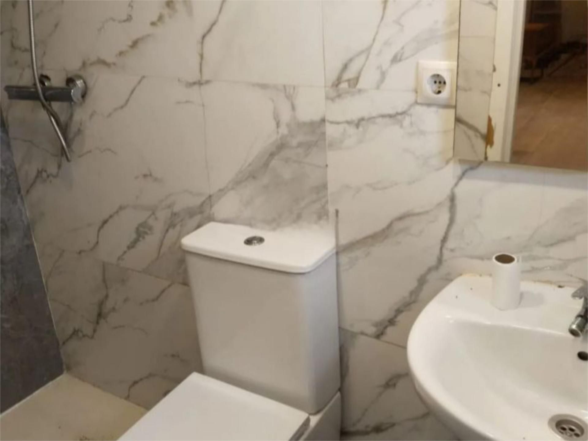 Piso en  Calle de José Serrano 10 - Foto 9