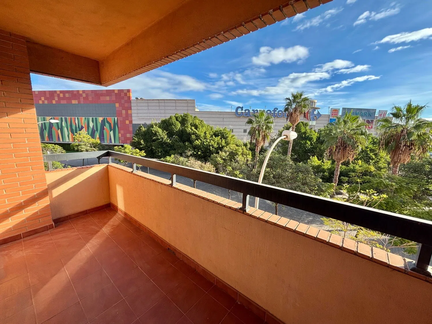 Piso en avenida Pintor Xavier Soler, 1 - Foto 1