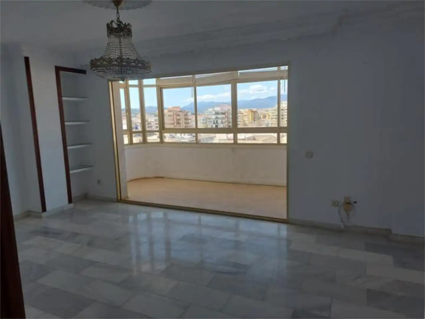 Piso en Zona PUERTO DEPORTIVO - Foto 4