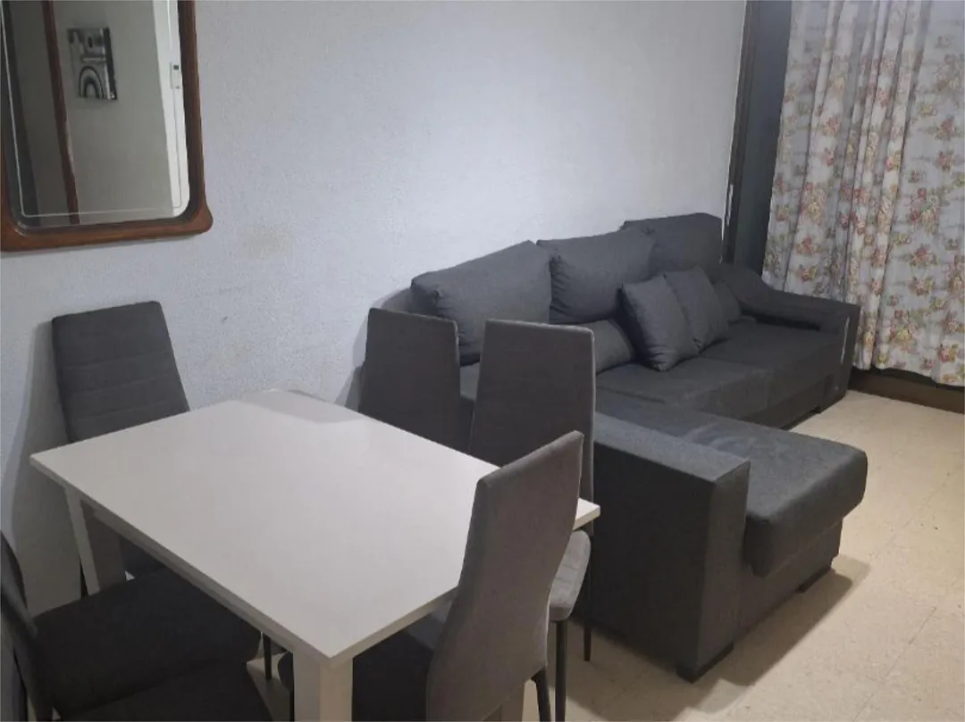 Piso en  Calle Puerto de Piqueras 3 - Foto 10