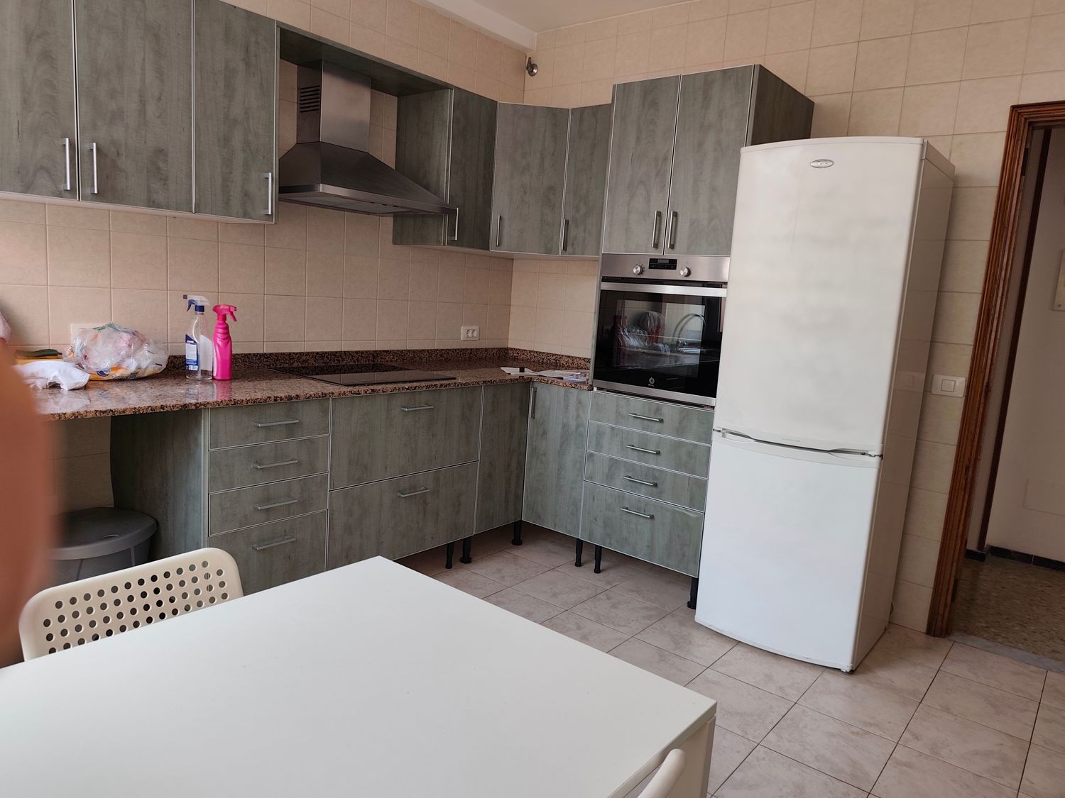 Piso en calle Bernardo de la Torre, 77 , 3º - Foto 4