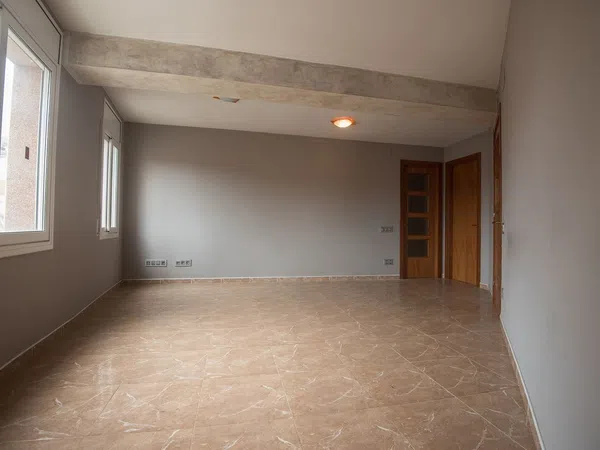 Piso en calle Millars, 9