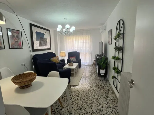 Piso en Francisco de Paula Valladar Serrano, 5 - Foto 2