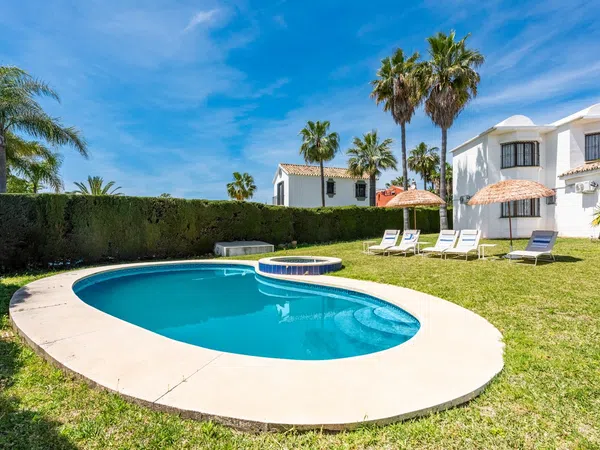 Casa independiente en calle Monte Biarritz, 94 - Foto 8