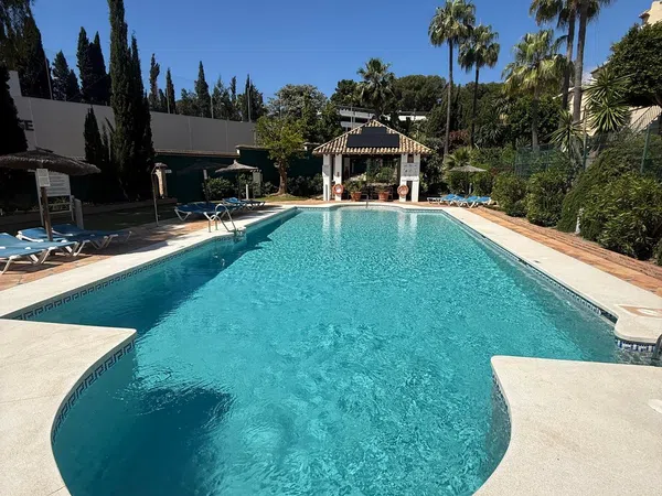 Dúplex en Urbanización Los Pinos de Aloha, 20, Aloha - Foto 21