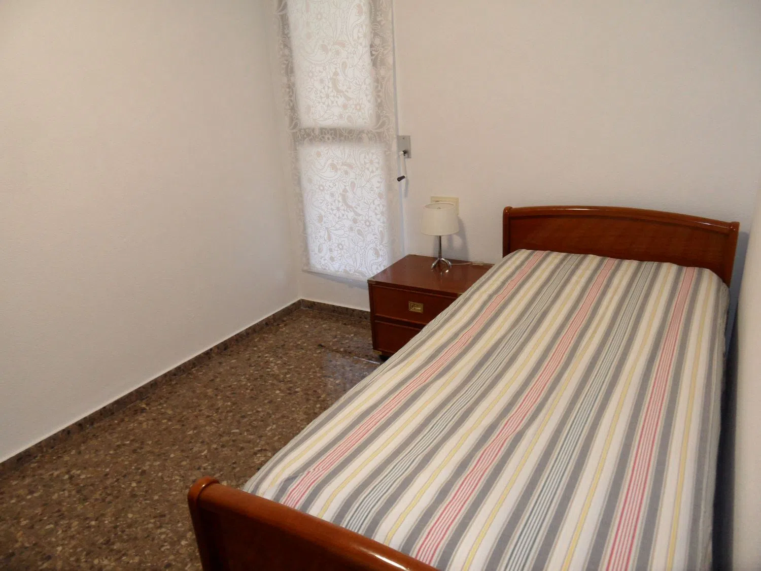 Piso en calle de Sagunt, 127 - Foto 6