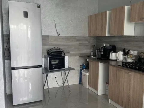 Piso en calle del Duc de Mandas, 45 - Foto 5