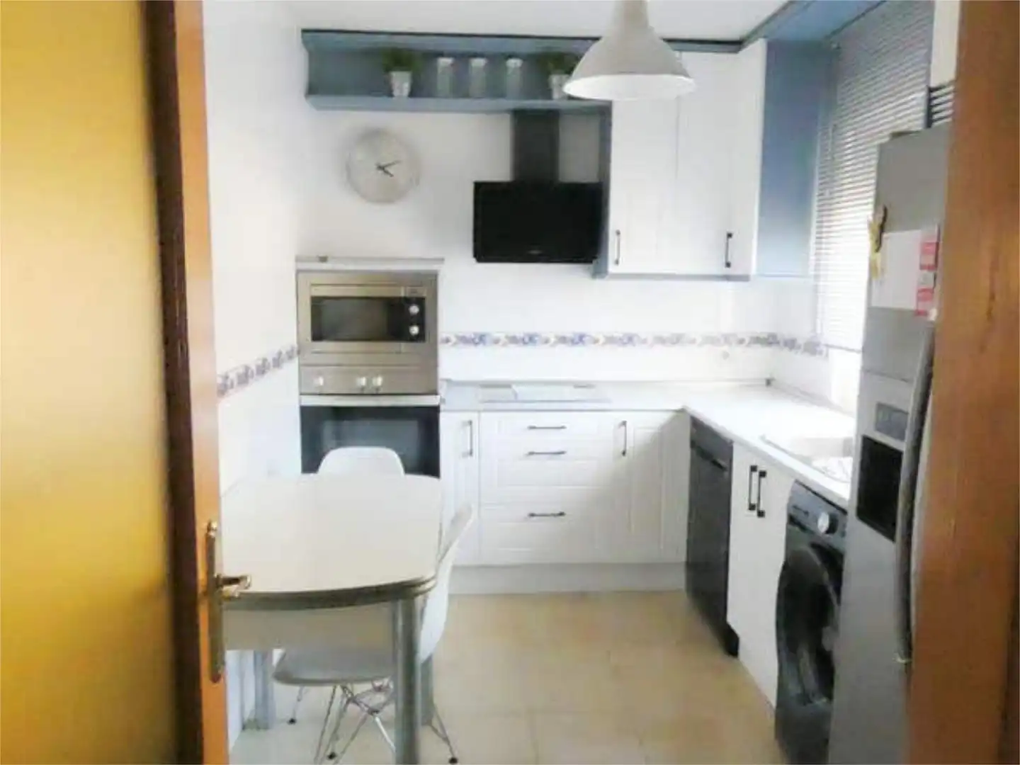 Casa adosada en Urbanización las fuentes - Foto 7