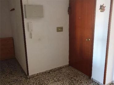 Piso en  Carrer de Joan Baptista Penyarroja 20 - Foto 1