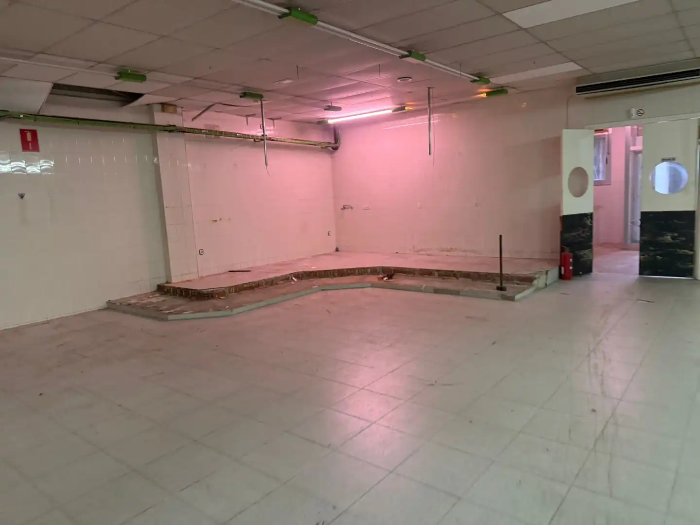 Local comercial en  Carrer de Solsona 104 - Foto 5