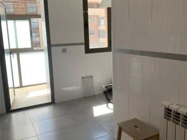 Piso en  Avenida Pablo Iglesias 80 - Foto 4