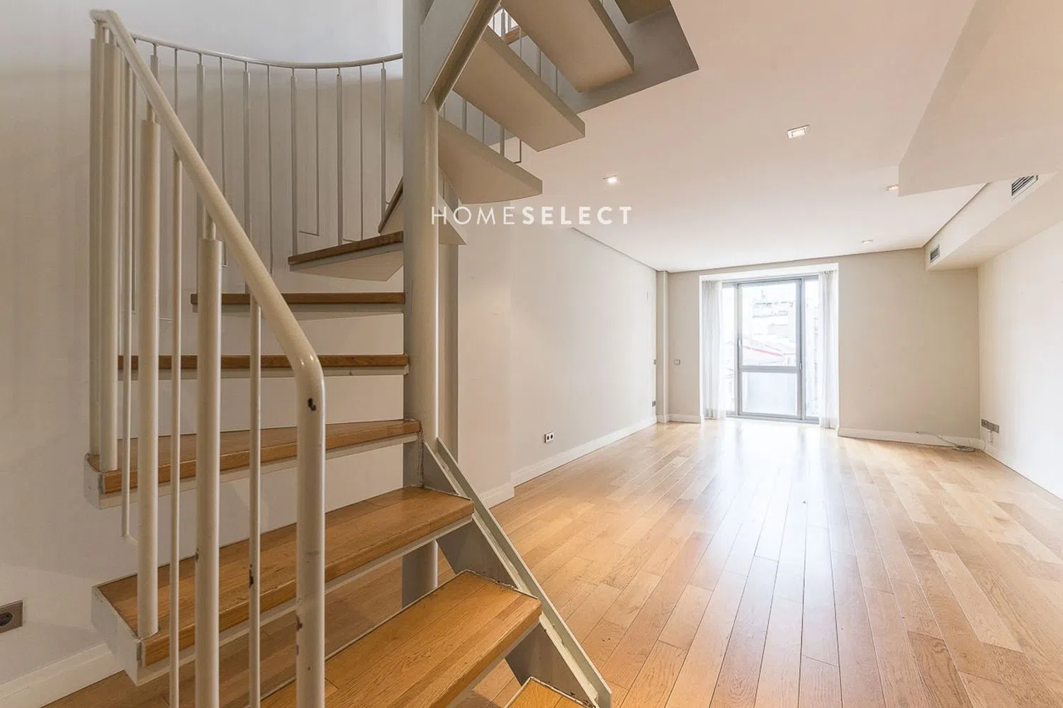 Ático en calle de Hermosilla - Foto 2