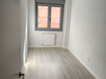 Piso en  Calle de Aquitania 75 - Foto 14