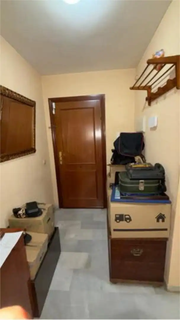 Piso en Capuchinos - Foto 2