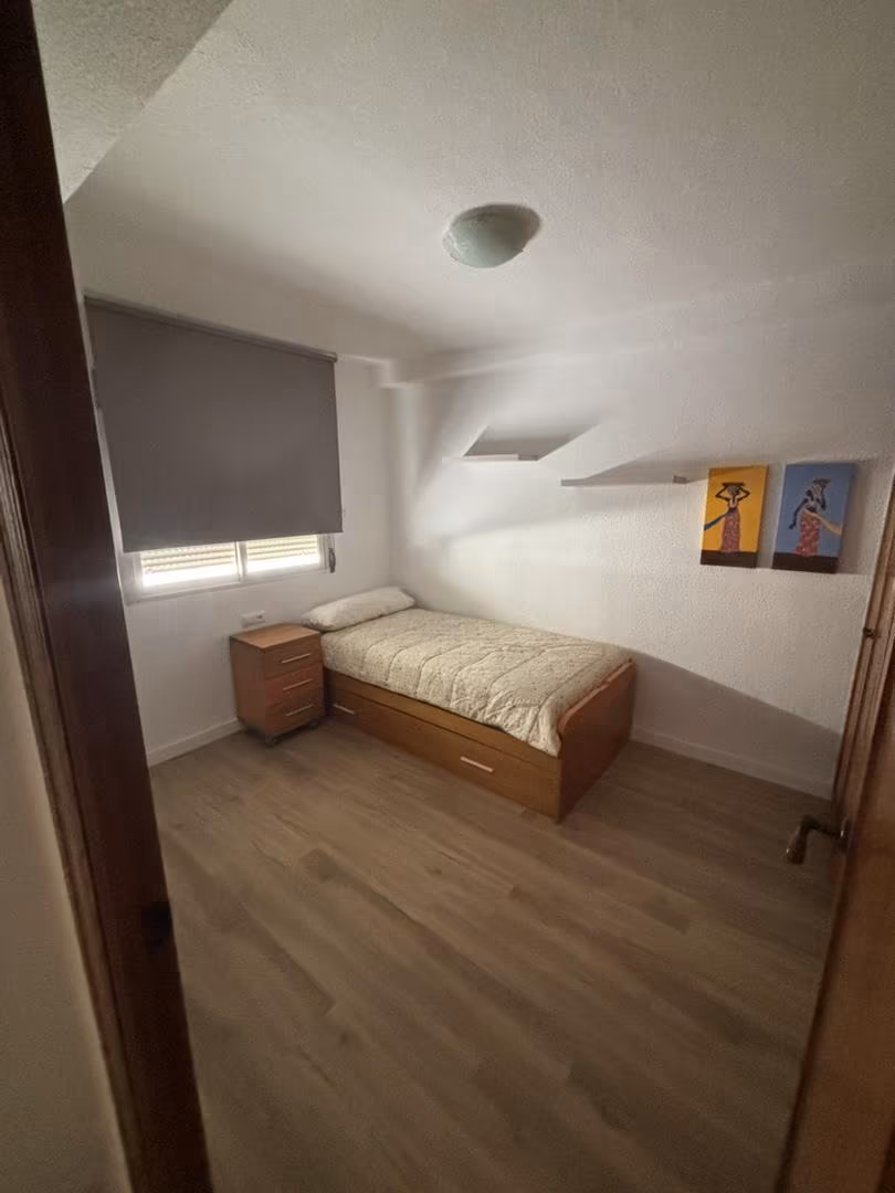 Piso en  Calle Martín Gaite s/n - Foto 11