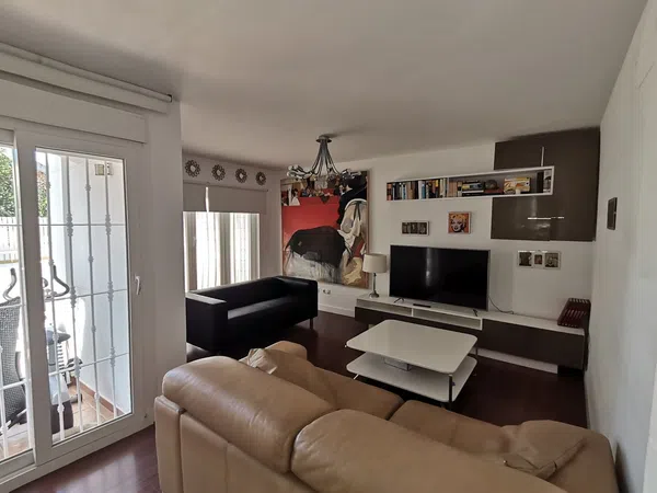 Chalet pareado en Avenida de América s/n - Foto 8