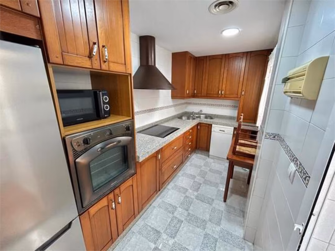 Piso en RESIDENCIAL VILLASOL, MARACENA. - Foto 2