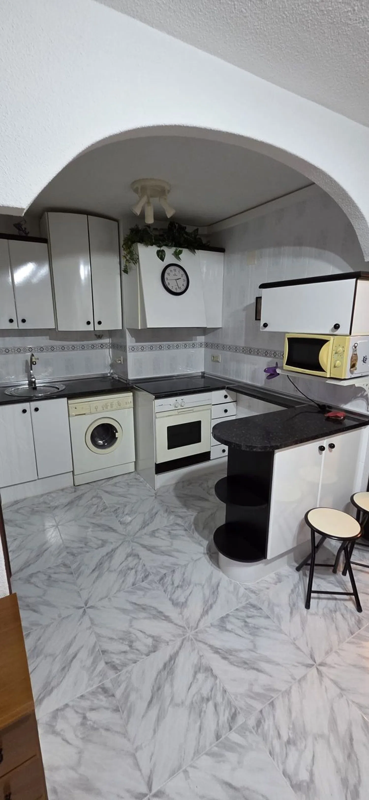 Piso en avenida del Doctor Orts Llorca, 10 - Foto 4