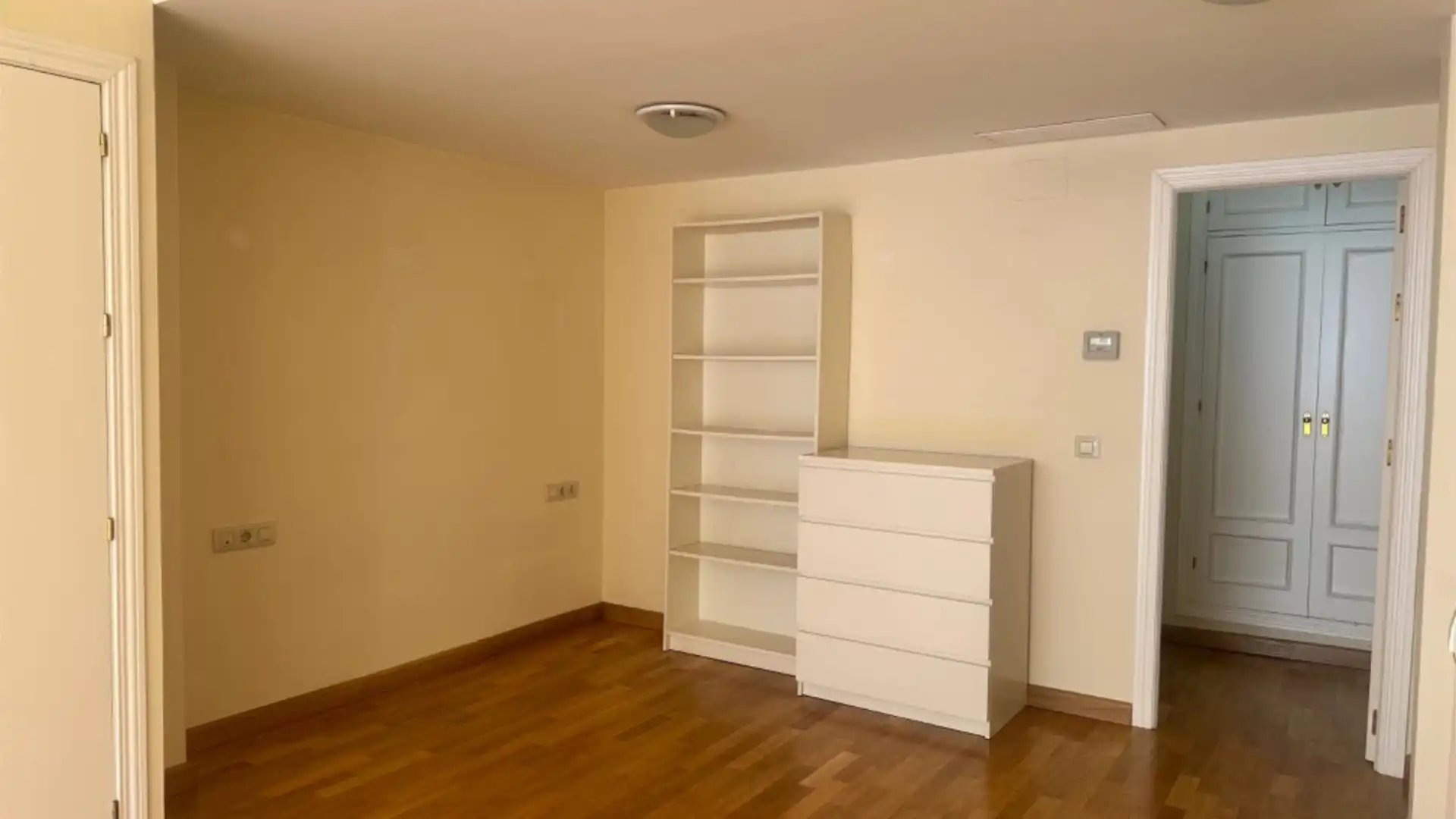 Piso en  Calle Amador de los Ríos 1 - Foto 9