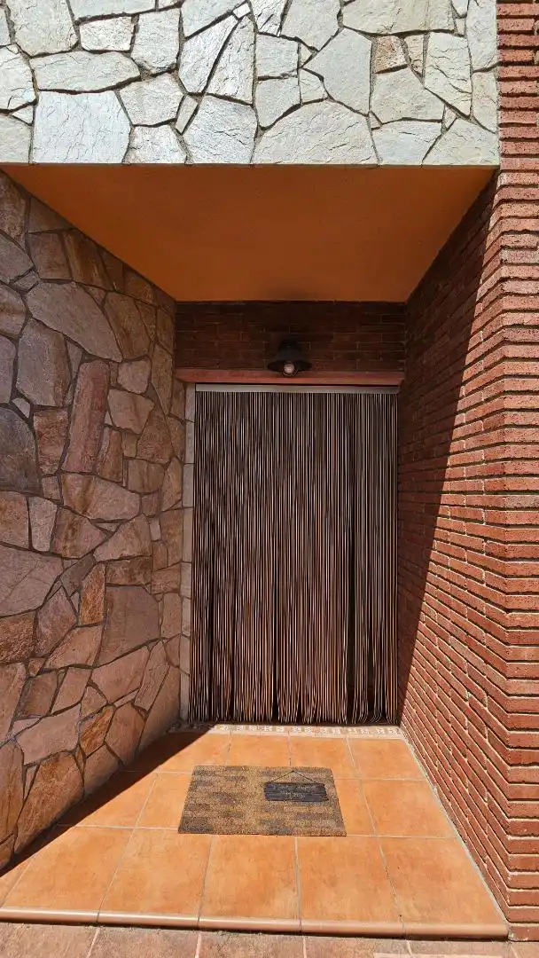 Chalet en  Carrer Cirerer 21 - Foto 4