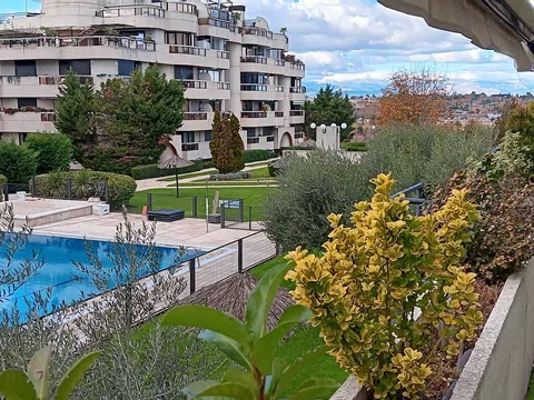 Dúplex en avenida de Europa, 32