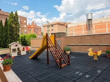 Piso en  Calle de Matilde Hernández 25 - Foto 8