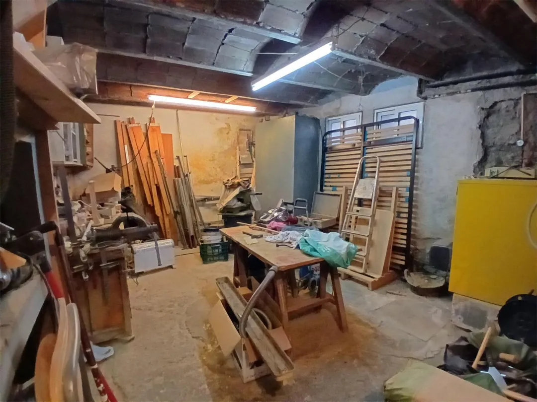 Casa adosada en  Carrer d'Ausona 68 - Foto 3