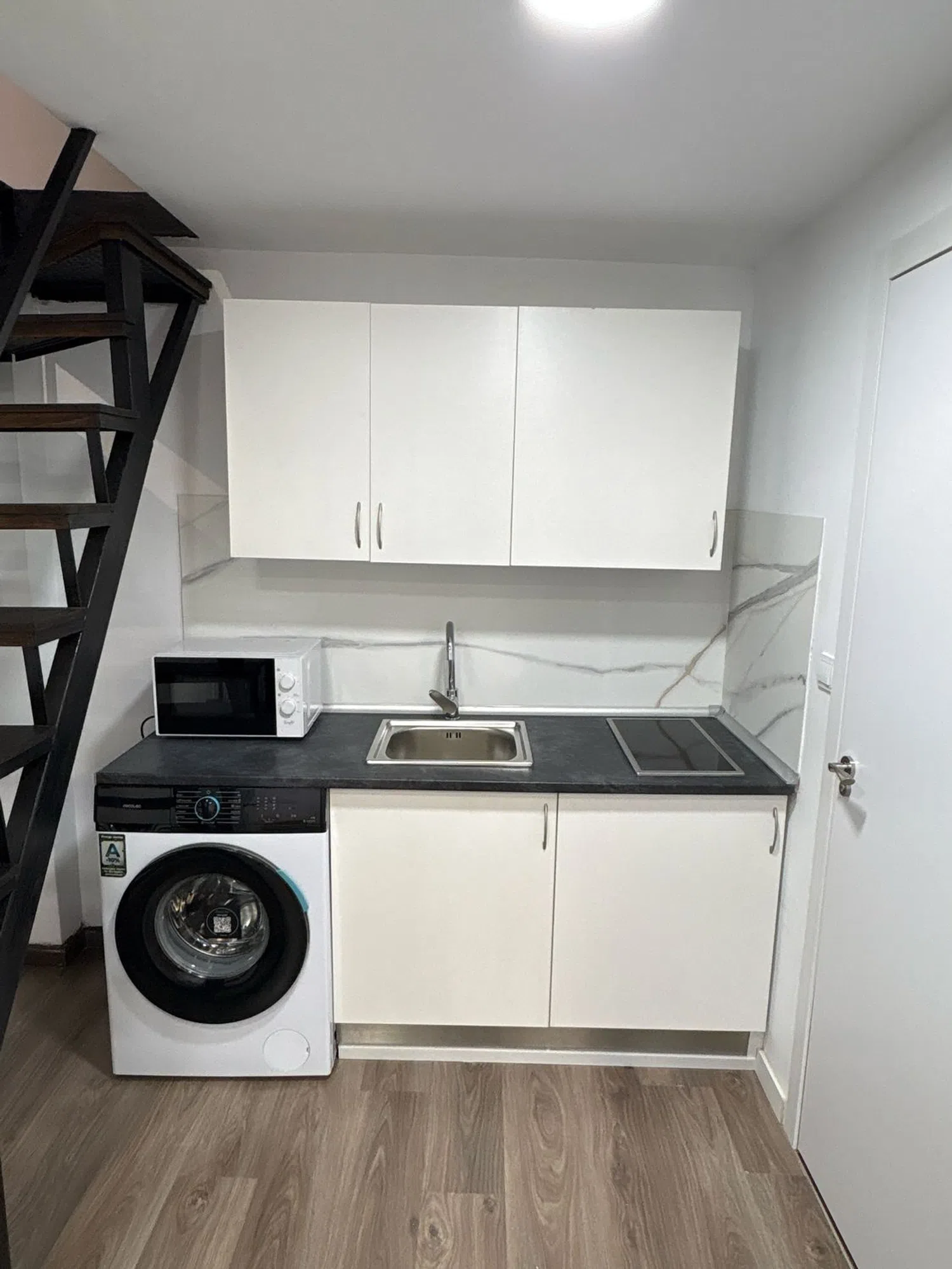 Estudio en calle Nuestra Señora de los Clarines, 8 - Foto 2