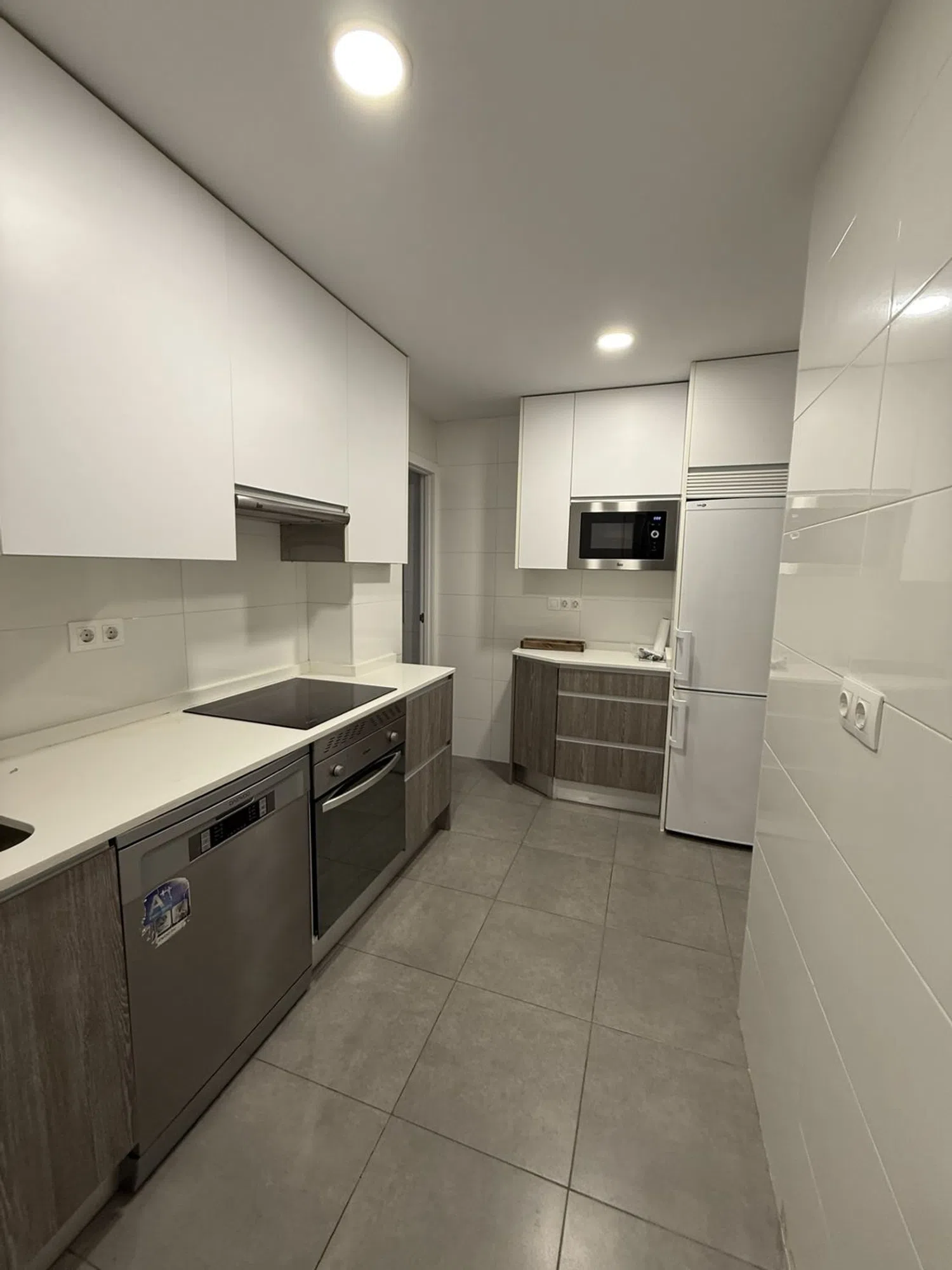 Piso en Barrio Vallehermoso - Foto 3