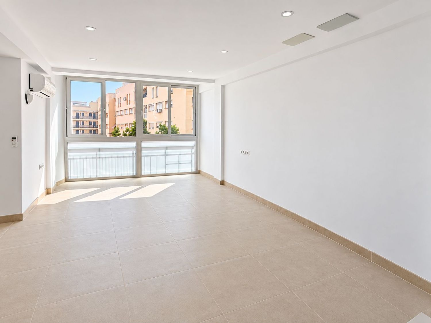 Piso en Paseo de los Tilos, 28, Cruz del Humilladero - Los Tilos - Foto 2