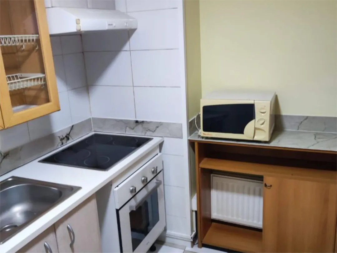 Estudio en  Calle Sebastián de la Plaza 2 - Foto 6