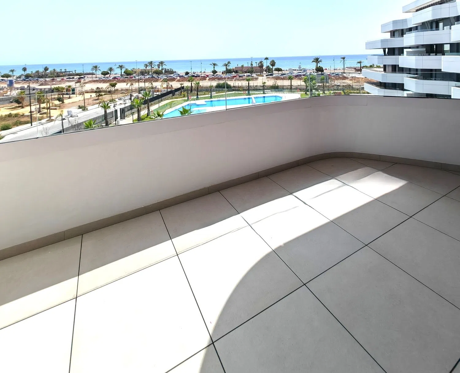 Piso en avenida Mar de Alborán, 4 - Foto 5