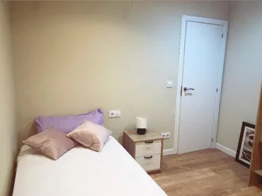 Apartamento en Cornellà de Llobregat - Foto 3