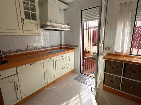 Chalet adosado en Calle Bruselas, 34 - Foto 10