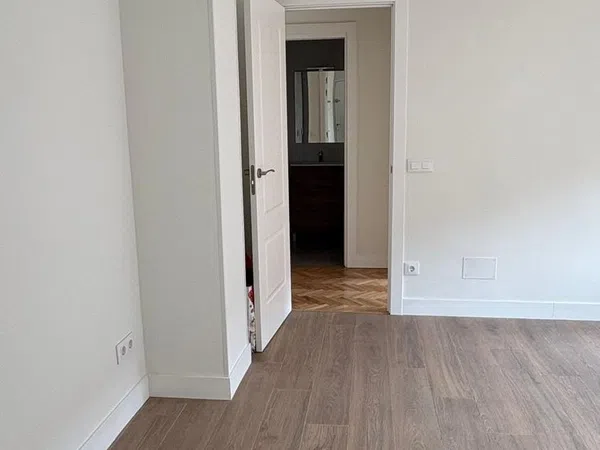 Piso en Calle de Nuestra Señora de los Dolores, 17, Valdeacederas - Foto 2