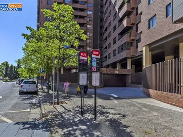 Piso en  Avenida de Juan Pablo II 76 - Foto 4