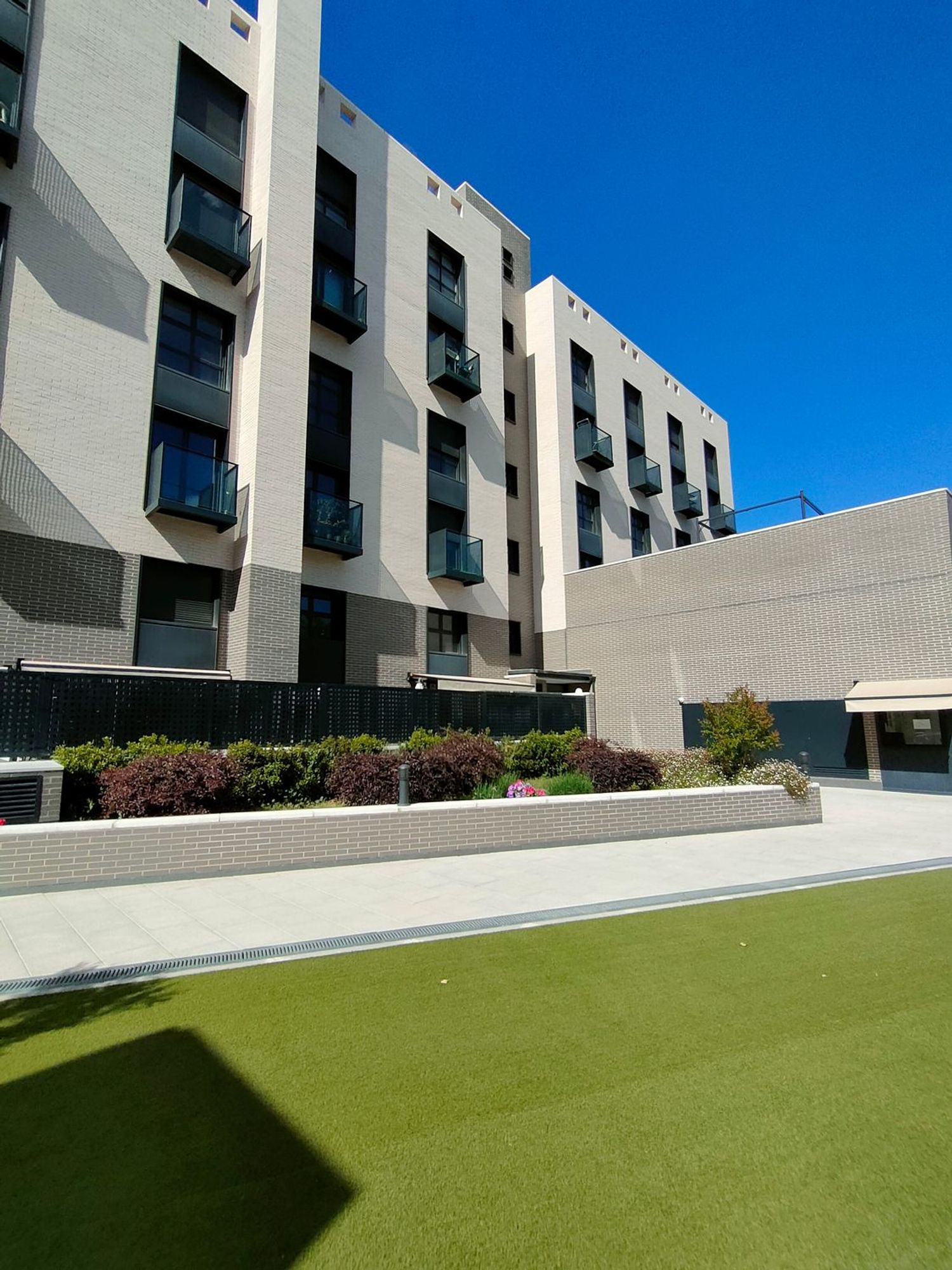 Dúplex en Avenida de los Pirineos - Foto 6