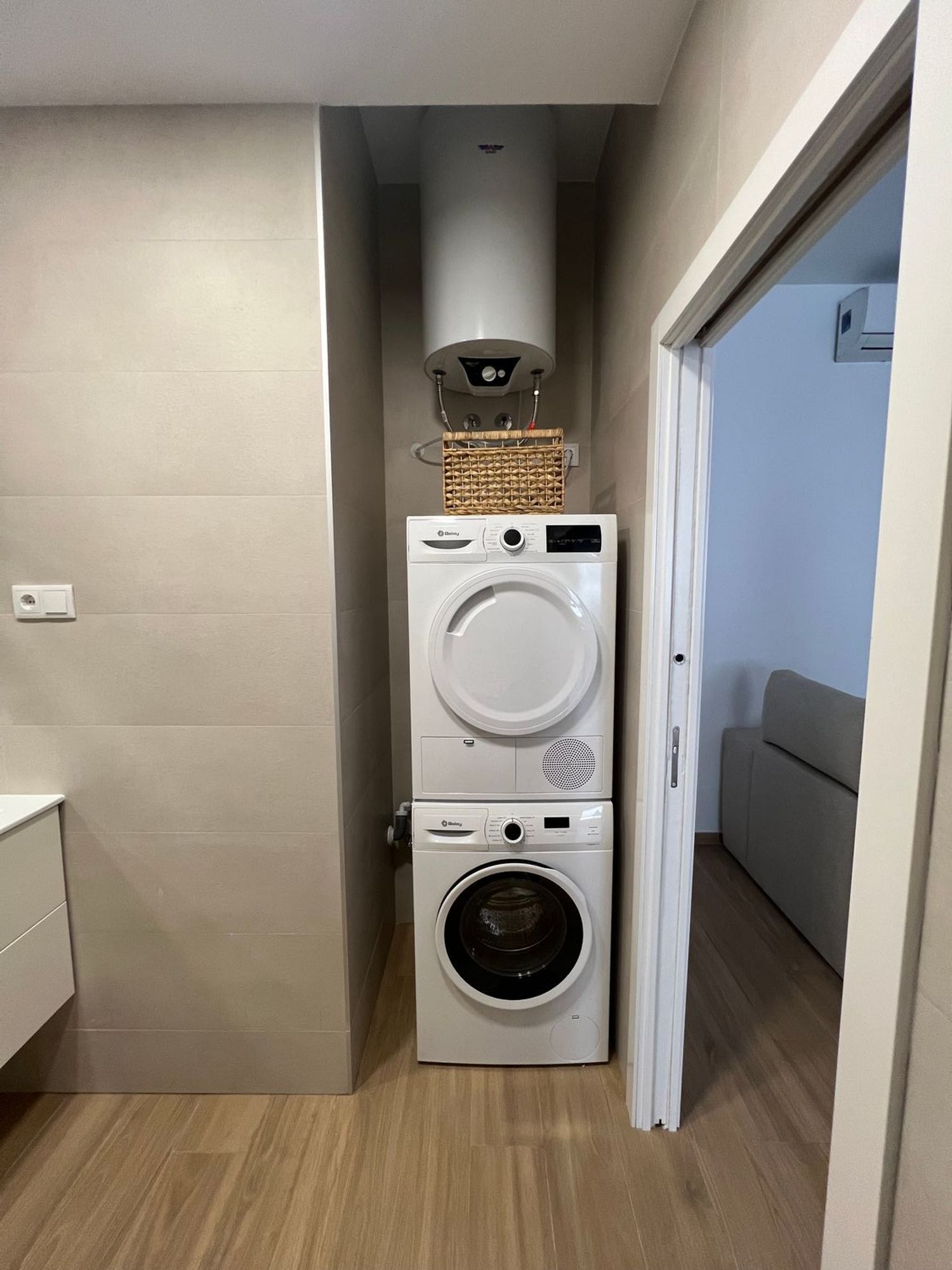 Estudio en Calle Emilio Prados, Girón - Las Delicias - Pacífico - Foto 16