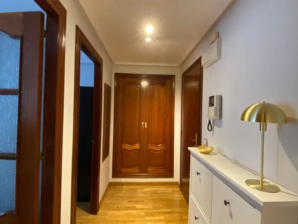 Piso en calle Tomás Crespo Frígilis, 32 - Foto 5