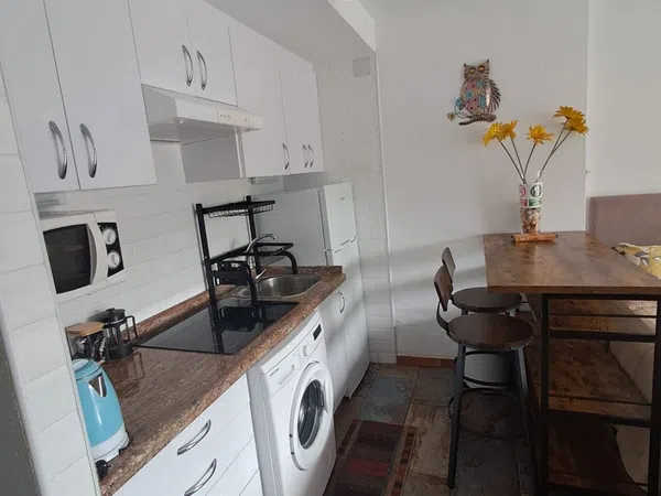 Estudio en calle Delfín, 6 - Foto 8