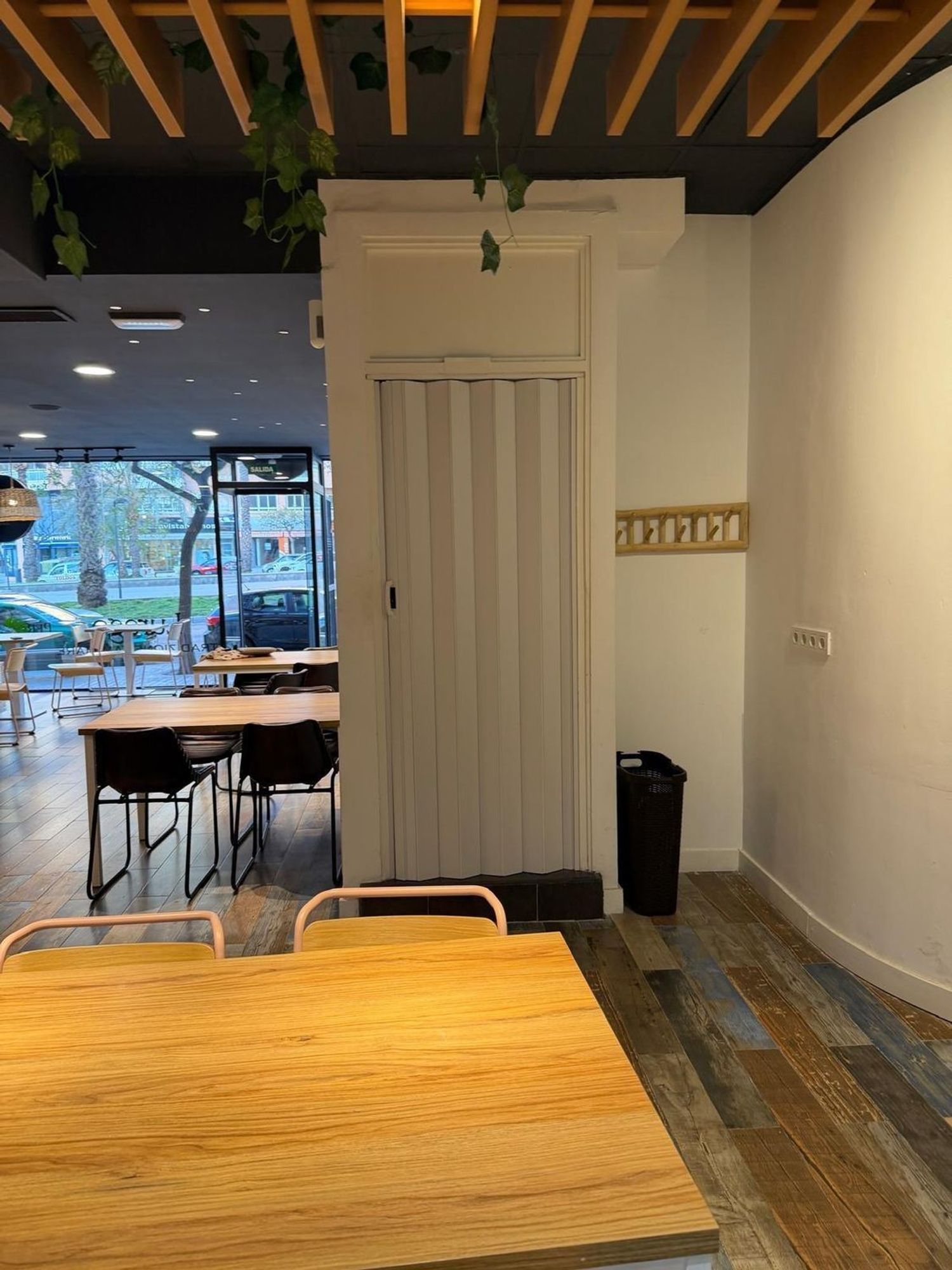 Restaurante en traspaso en Avenida Pintor Xavier Soler - Foto 12
