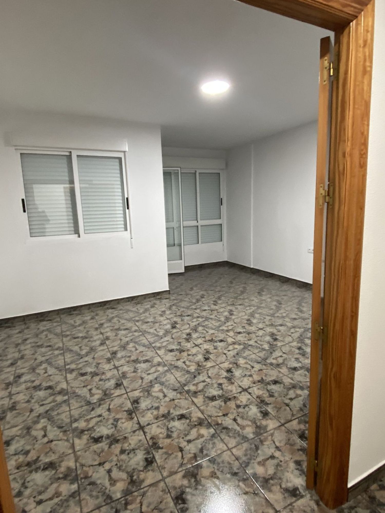 Piso en avenida Juan Carlos I, 26 - Foto 2