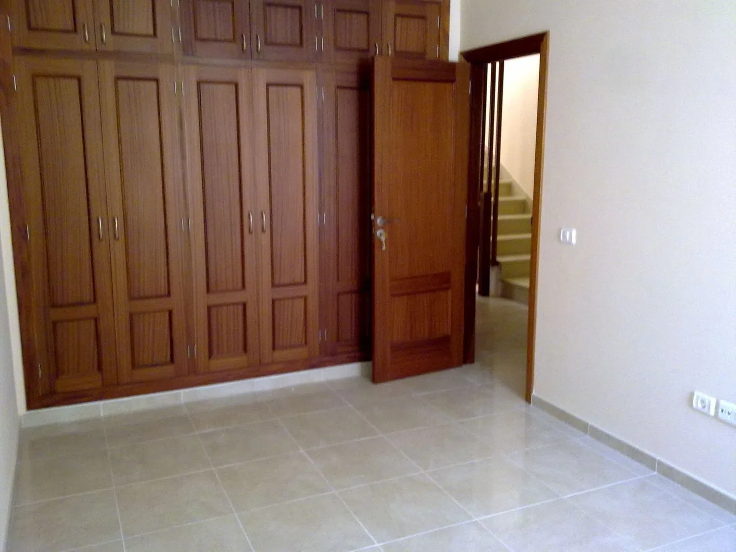 Chalet adosado en calle Avellano, 28 - Foto 9