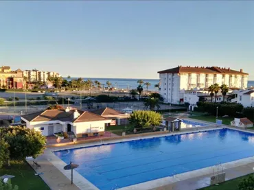 Piso en avenida Costa del Sol 7 - Foto 1