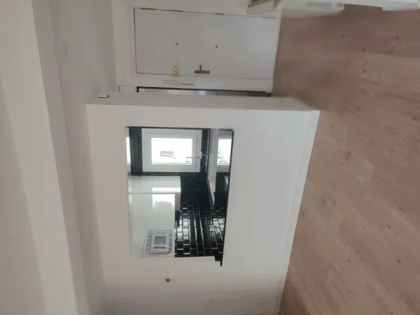 Alquiler de piso en Calle de Sarriá, 8