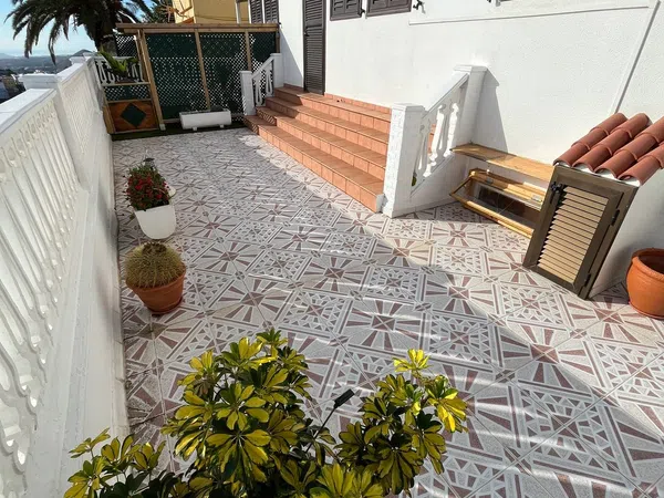 Piso en Escultor Juan Jaén Díaz, 21 - Foto 2